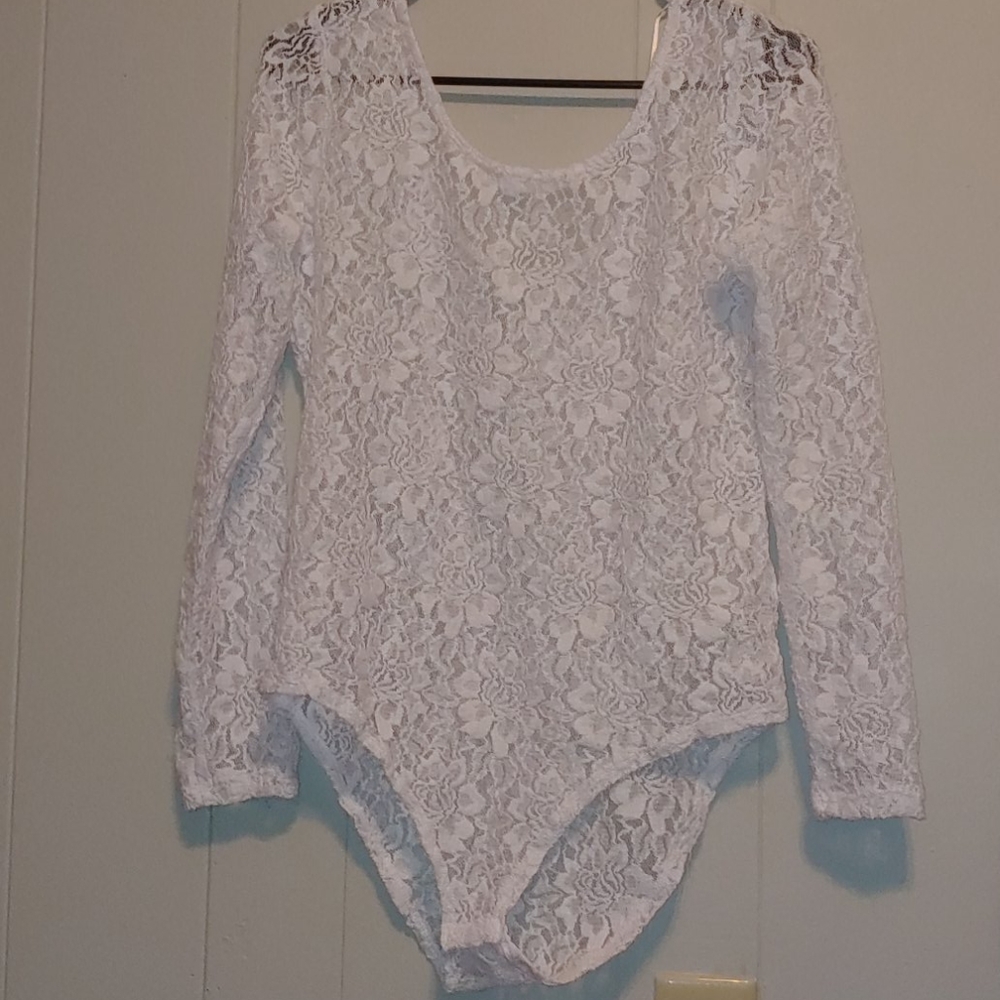 White lace body suit